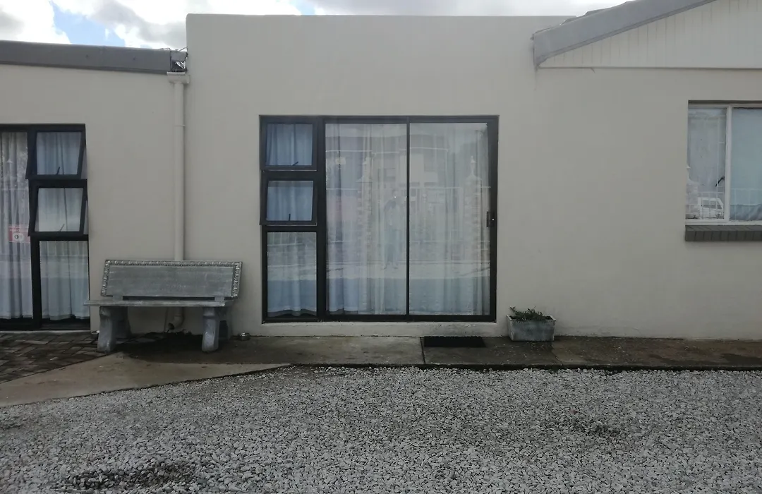 Framesby Guesthouse-1